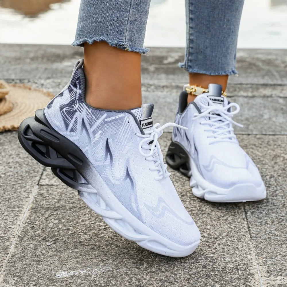 Women Casual Sports Shoes Breathable Lightweight Sneakers Anti-slip Flats Outdoor Running Walking Shoes Female Vulcanized Shoes